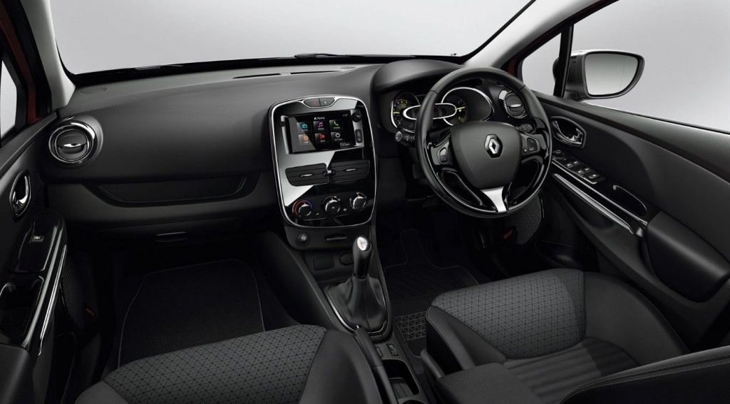 Clio inside